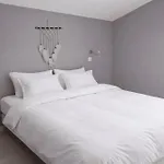 Peaceful With In Apartment *